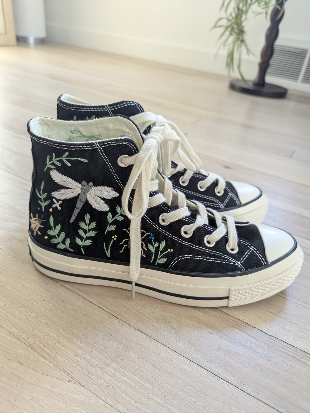 Converse Black High-Top Sneakers with Embroidered Dragonfly and Floral Accents